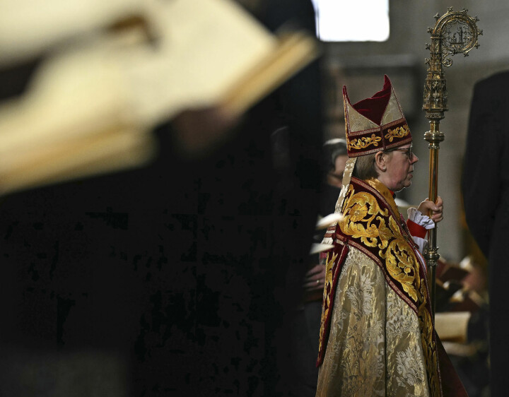 Splittring inom Anglikanska kyrkan efter valet av första kvinnliga ledaren