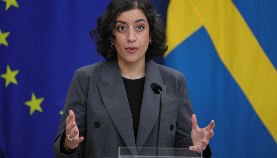 Vad tänker Simona Mohamsson (L) göra åt att troende elever kränks i svensk skola?