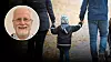 Mamma, barn och pappa promenerar i en park full av höstlöv. Infälld bild på debattören Harald Berglund.