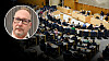 Omröstning i riksdagen. Infälld bild på Kari Parman.