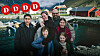Bild på familjen i norskrumänska filmen 'Fjord', som fått 4 av 5 i betyg av Dagens recensent.