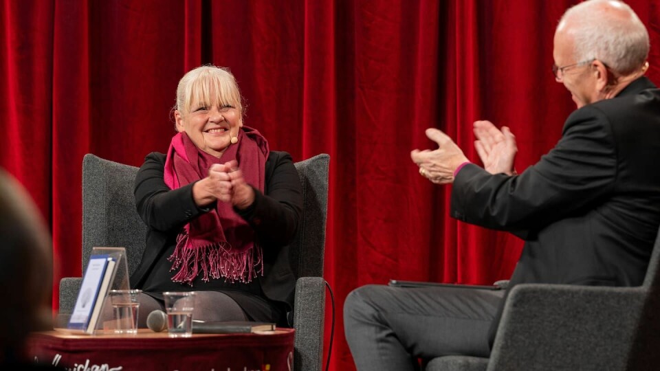 Svenska kyrkans ärkebiskop presenterade Maria Küchen som nästa års författare av Ärkebiskopens andaktsbok under bokmässan i Göteborg. Maria Küchen, Martin Modéus, ärkebiskop.