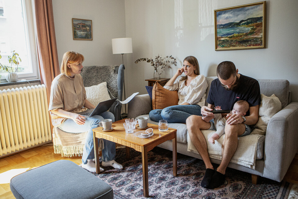 Malin Aronsson och fotografen Natanael Gindemo träffar familjen Långberg hemma i deras vardagsrum i Bromma. Frida Långberg och Linus Långberg gick igenom en mycket tuff graviditet. Läkarna trodde aldrig att barnet Liljan skulle överleva, men mot alla odds så är hon frisk och lever idag.