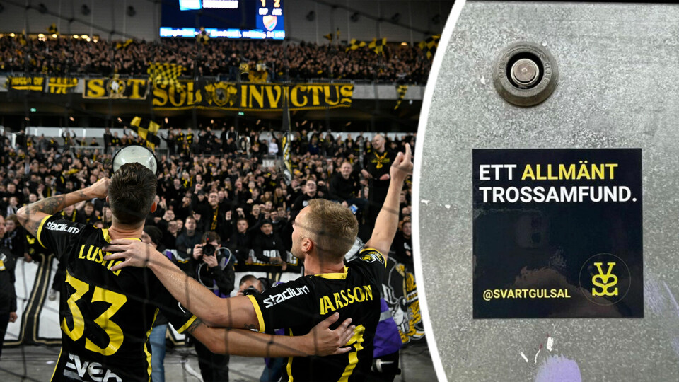 De numera pensionerade AIK:s spelarna Mikael Lustig och Sebastian Larsson tackar fansen efter matchen. De numera pensionerade AIK:s spelarna Mikael Lustig och Sebastian Larsson tackar fansen efter matchen.