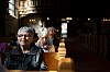 ”Med tanke på tron' är en pedagogisk och lättbegriplig introduktion till fundamentalteologin, skriver Dagens recensent Josefin Holmström.Bilden: Bönesamling för Sverige i S:ta Clara kyrka i Stockholm.