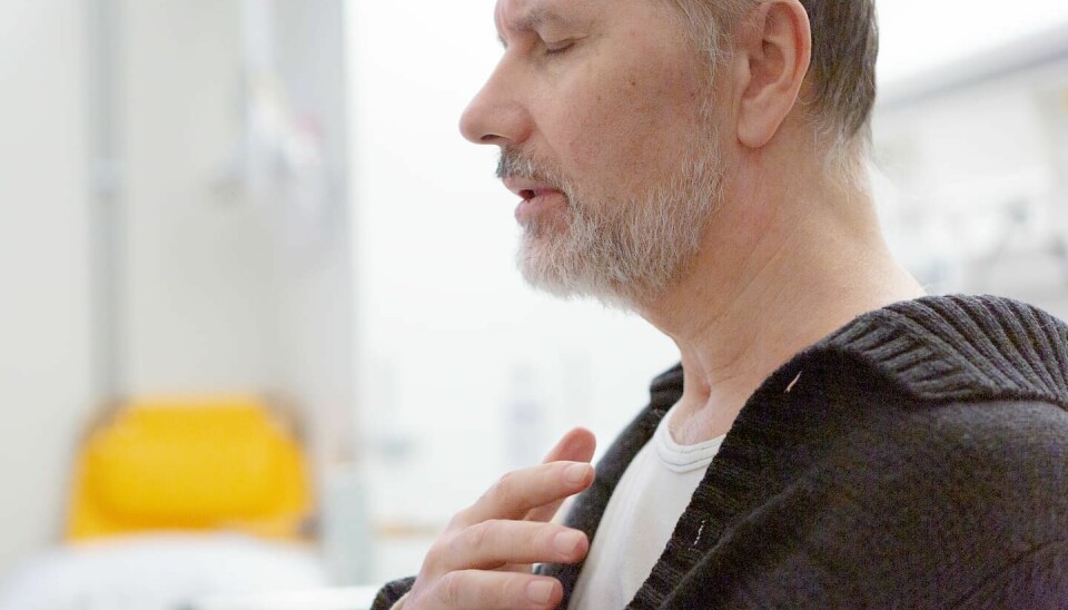 'Jag har aldrig i mitt liv bett så mycket. Hela nätter, vissa dagar, vissa morgnar. När jag har haft svårt att somna har jag legat vaken och bett', berättar Janne Blom. Livets ords huvudpastor Janne Blom råkade ut för en allvarlig motorcykelolycka augusti 2022. Dagen har träffat Janne Blom på Akademiska sjukhuset i Uppsala sex månader efter olyckan.
