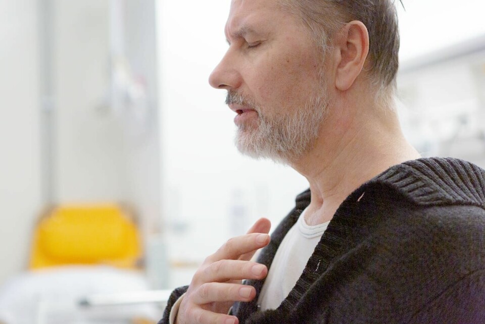 'Jag har aldrig i mitt liv bett så mycket. Hela nätter, vissa dagar, vissa morgnar. När jag har haft svårt att somna har jag legat vaken och bett', berättar Janne Blom. Livets ords huvudpastor Janne Blom råkade ut för en allvarlig motorcykelolycka augusti 2022. Dagen har träffat Janne Blom på Akademiska sjukhuset i Uppsala sex månader efter olyckan.