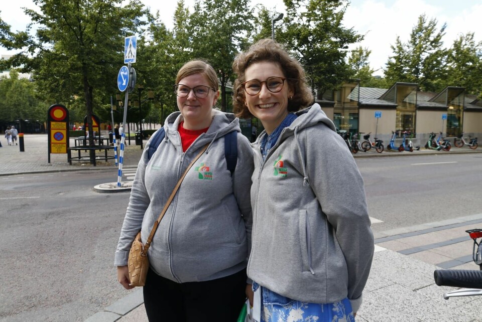 Elin Jönsson (till vänster) och Louise Tullberg samordnar världsungdomsdagarna för Stockholms katolska stift. Elin Jönsson (t.v.) och Louise Tullberg samordnar världsungdomsdagarna för Stockholms katolska stift.