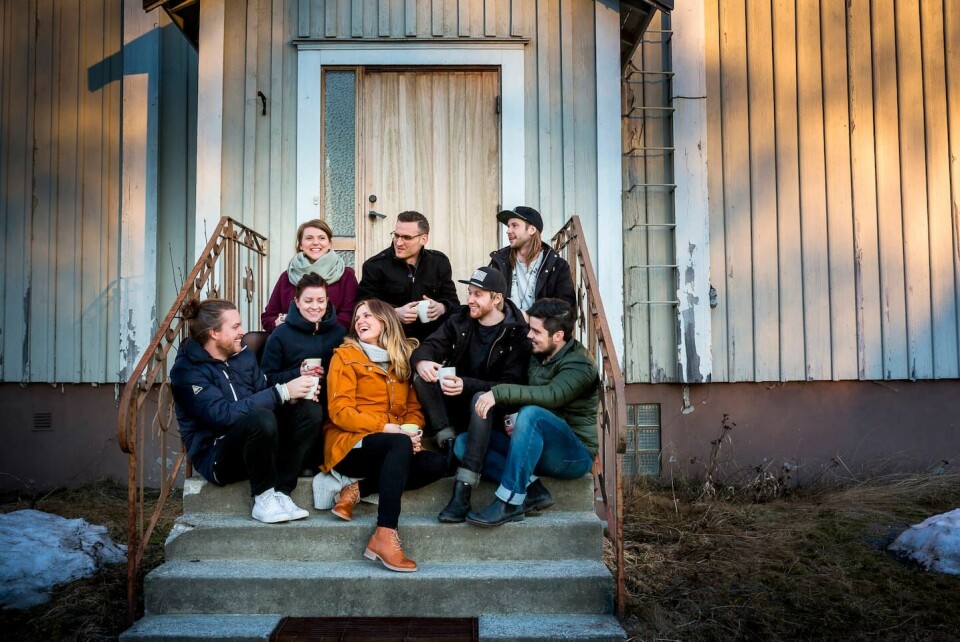 Josefina Gnistes lovsång 'Din trofasthet' spelades in i Bönehuset i Örnsköldsvik. Nu har låten nått upp till en miljon lyssningar på Spotify och det ska firas av musikförlaget David Media. Josefina Gnistes lovsång 'Din trofasthet' spelades in i Bönehuset i Örnsköldsvik. Nu har låten nått upp till en miljon lyssningar på Spotify och det ska firas av musikförlaget David Media.