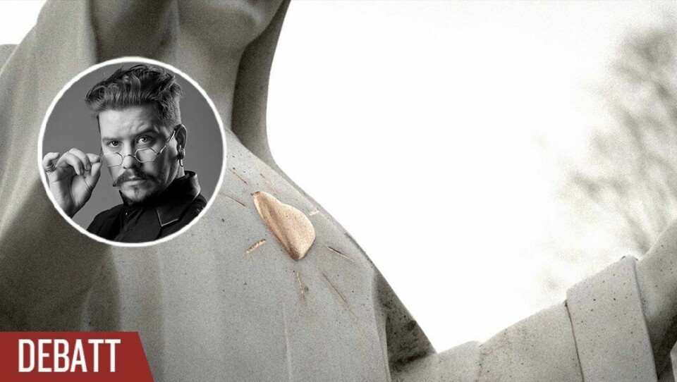 Marias totala överlåtelse åt Gud och sin son, vår Frälsare, måste göra henne till den främsta förebilden man kan ha under jordelivet, skriver Samuel Varg. Mariastaty med guldhjärta.