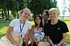 Pernilla Ardeby, här med barnen Ida, Juni och John, har bott och arbetat i Nepal i två omgångar. Familjen är utsända av Evangeliska frikyrkan.