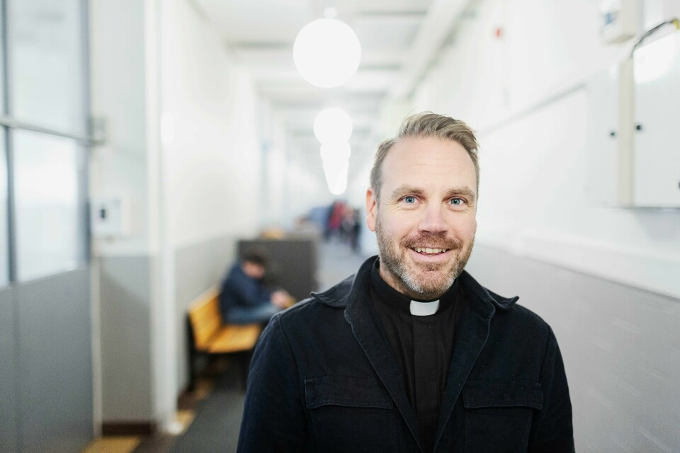 ”Sommarens sista suck är den bästa” Jacob Langvik är skolpastor på Brandströmska skolan i Göteborg och aktuell med boken 'Franks he(m)ligheter'.
