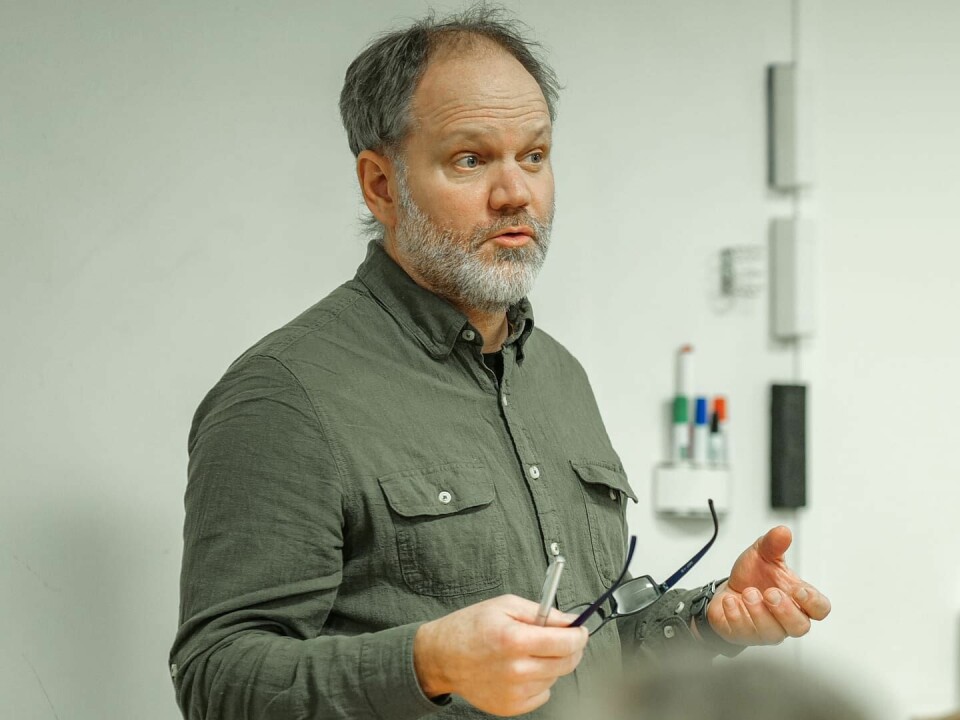 Magnus Wahlström, administratör hos Pingst FFS. Magnus Wahlström i talarstolen.