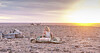Mia Wasikowska i filmen 'Tracks'. Filmen bygger på en bok med samma namn av Robyn Davidson, som 1977 vandrade genom 2 700 kilometer öken tills hon nådde Indiska oceanen.