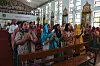 Tio indiska kyrkor har tvingats stänga i den sydliga delstaten Tamil Nadu. Tonen mot kristna har skärpts i Indien under senare tid, säger experter på religionsfrihet (Personer på bilden har inget samband med artikeln - här firar indiska kristna påsk, Jammu 16 april 2017).
