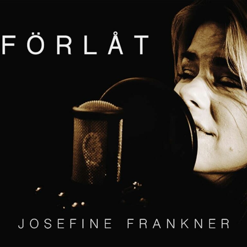 Omslaget till Josefine Frankners debutsingel 'Förlåt'. Josefine Frankner, 'Förlåt', skivomslag, singel release 220128.