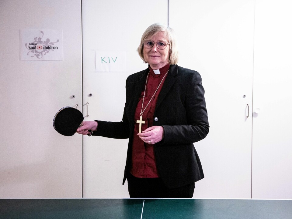 Göteborgs biskop Susanne Rappmann har ett förflutet som pingisspelare och -tränare. Göteborgs biskop Susanne Rappmann har ett förflutet som pingisspelare och -tränare.