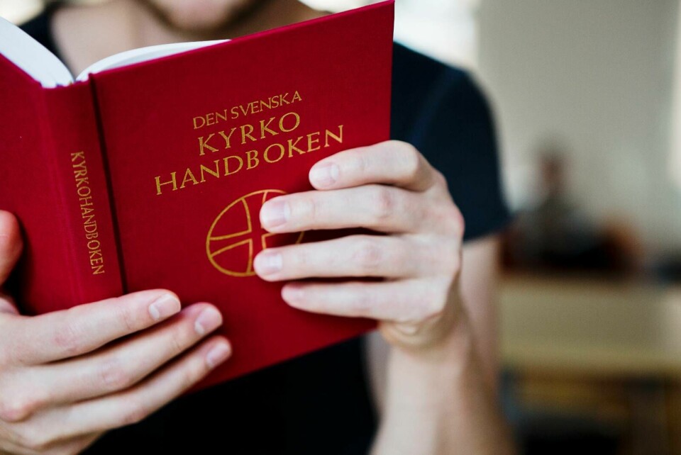 Det inkom 616 svar till revisionsgruppen om den nya kyrkohandboken. Det inkom 616 svar till revisionsgruppen om den nya kyrkohandboken.