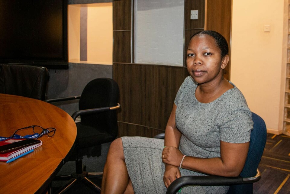 Lilys Njeru är journalist på Kenyas största dagstidning The Nation. Dagen besöker megakyrkan Jesus Teaching Ministry och den kontroversielle pastorn Peter Manyuru i Nairobi i Kenya.