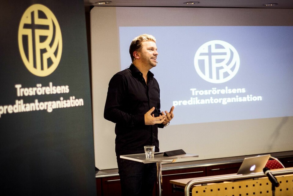 Joakim Lundqvist, pastor i Livets ord på årsmötet för Trosrörelsens predkikantorganisation, 2015. Joakim Lundqvist, pastor i Livets ord på årsmötet för Trosrörelsens predkikantorganisation, 2015.