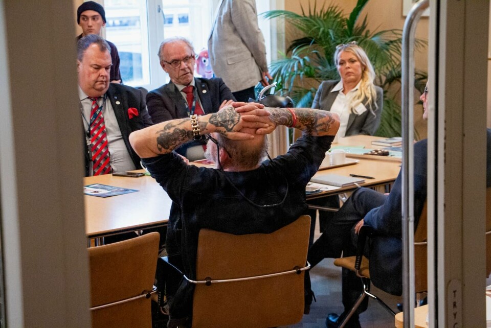 Politiker och före detta kriminella fick en möjlighet att träffas. Börje Erdtman, Ankarstiftelsen, och Sören Henriksson, tidigare gängkriminell.