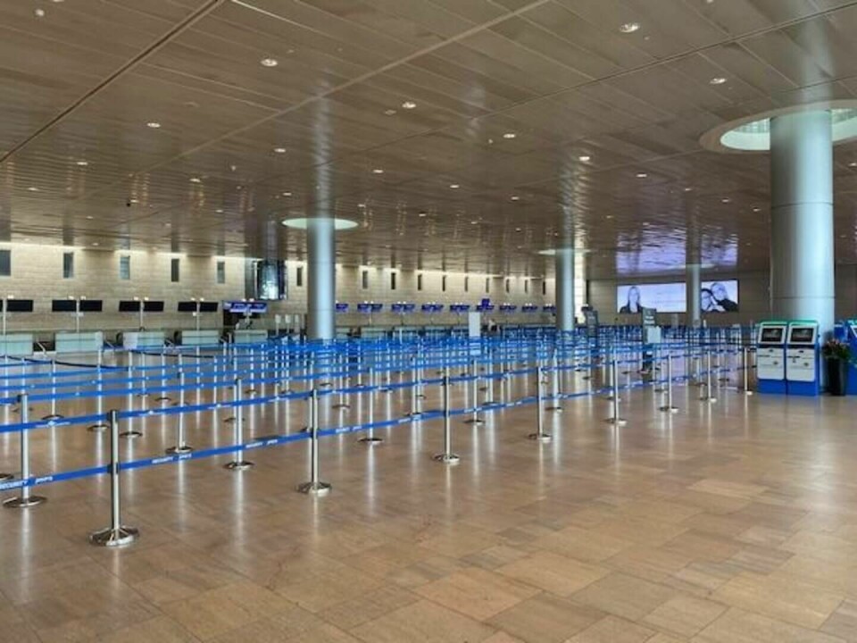 Tomt på Arlanda i coronakrisens spår. Tomt på Arlanda i coronakrisens spår.