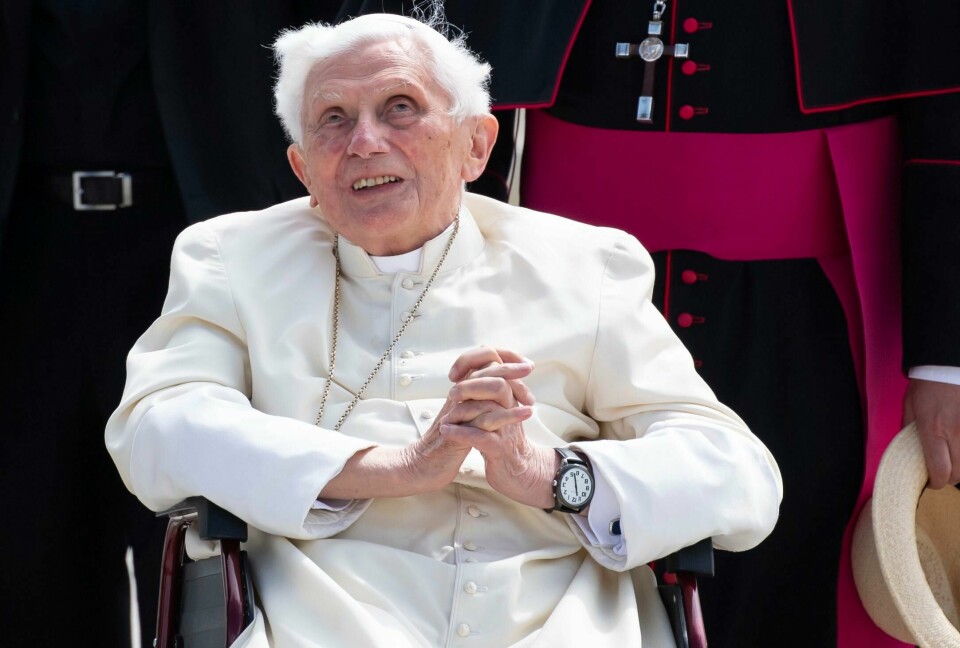 Påve Benedictus XVI under en ceremoni 2020. Påve Benedictus XVI under en ceremoni 2020.