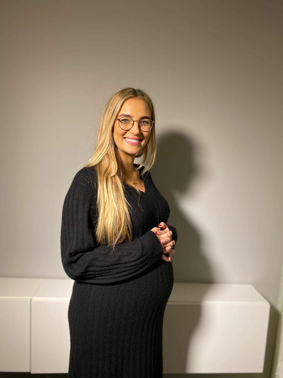 Amanda Jonegård Rincón, 34, var tidigt tydlig med sin kristna tro under realityserien Love is blind Sverige. I programmet träffade hon sin man, Sergio Rincón. Amanda Jonegård