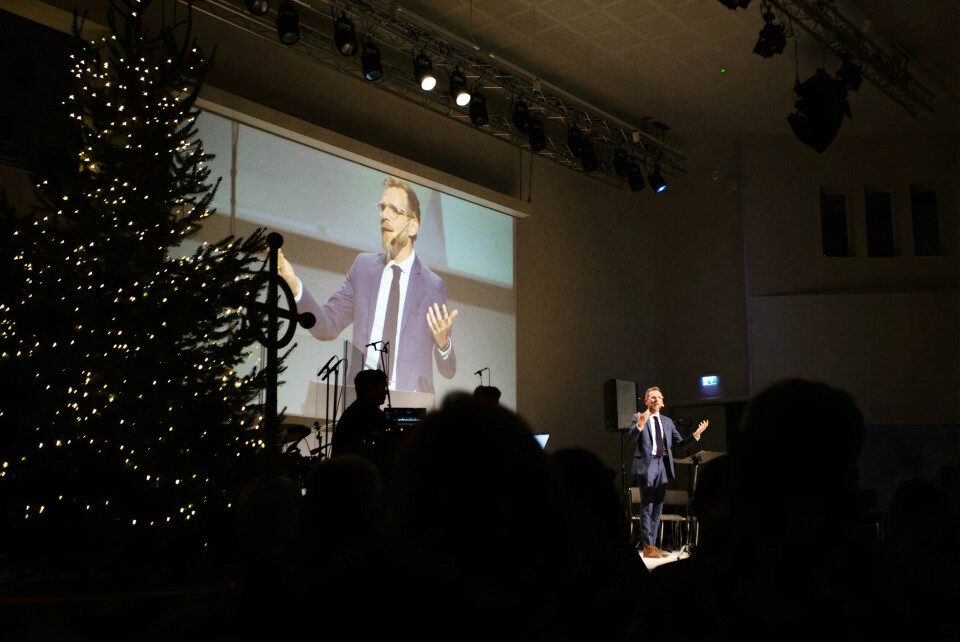 Jakob Forssmed (KD) talar vid invigningen av nya Immanuelskyrkan i Örebro. Social- och folkhälsominister Jakob Forssmed (KD) talar vid invigningen av nya Immanuelskyrkan i Örebro.