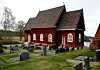 Tidersrums kyrka, en av få medeltida kyrkor av trä i Sverige.