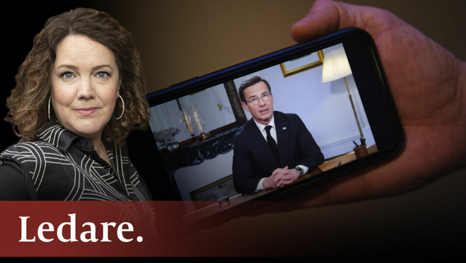 Statsminister Ulf Kristersson (M) håller tal till nationen från Sagerska palatset i Stockholm med anledning av skolskjutningen på Risbergska skolan i Örebro på tisdagen. Statsminister Ulf Kristersson (M) håller tal till nationen från Sagerska palatset i Stockholm med anledning av skolskjutningen på Risbergska skolan i Örebro på tisdagen.