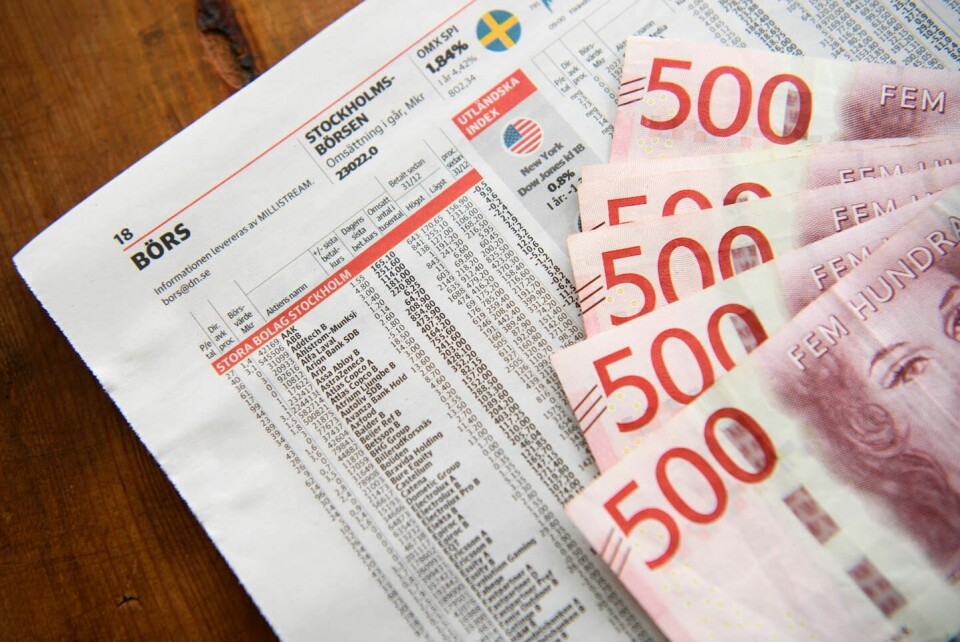 Jesus kopplar sitt tal om pengar till en makt i tillvaron som han benämner nästan som en avgud eller en ond andemakt: Mammon.