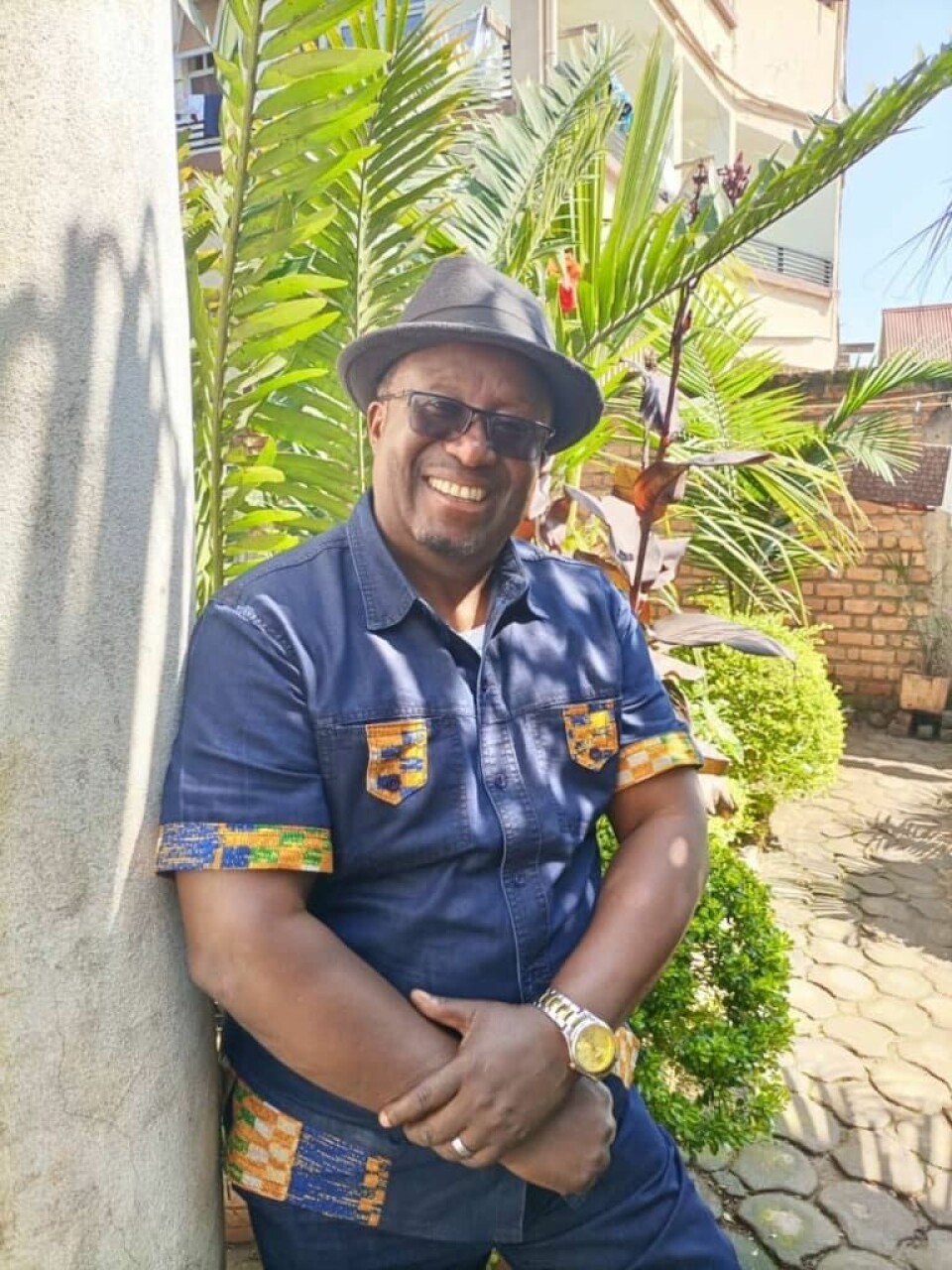 Roger Buhendwa, PMU:s medarbetare i DR Kongo, så som han ser ut då läget är lugnt. Roger Buhendwa, PMU:s medarbetare i DR Kongo.