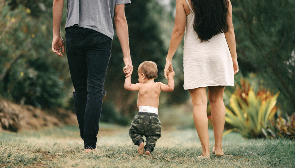 Traumat biologiska föräldrar och stulna barn utsatts för är oerhört.