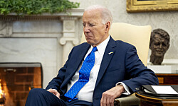 Medierna svek sitt sanningsuppdrag – nu är USA:s demokrati hotad