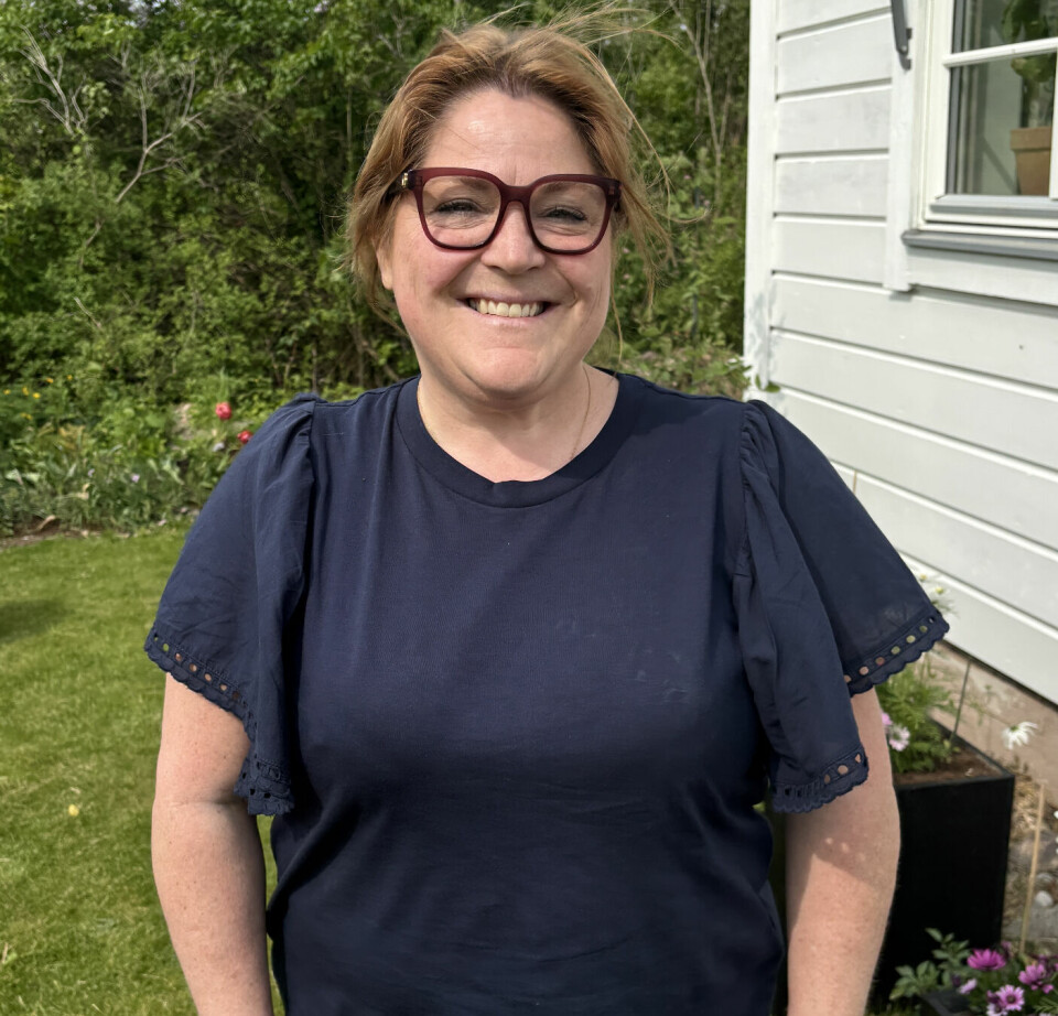 Ann-Sofi Ahlgren blev familjehem som ensamstående 40-åring. Nu har Nikolina (som egentligen heter något annat) och Ann-Sofi varit en familj i åtta år. Nikolina fyller snart tolv år.