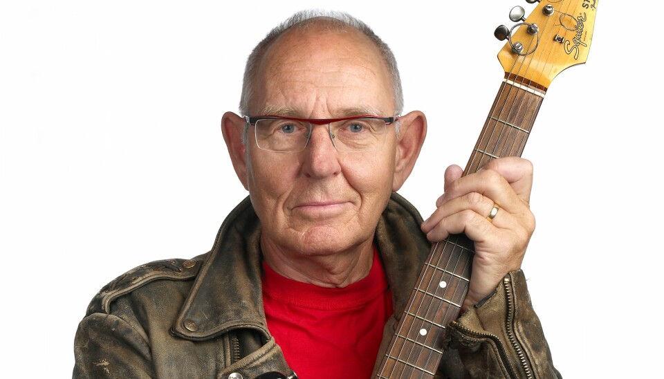 Ingemar Olsson belönas för sin gedigna musikgärning.