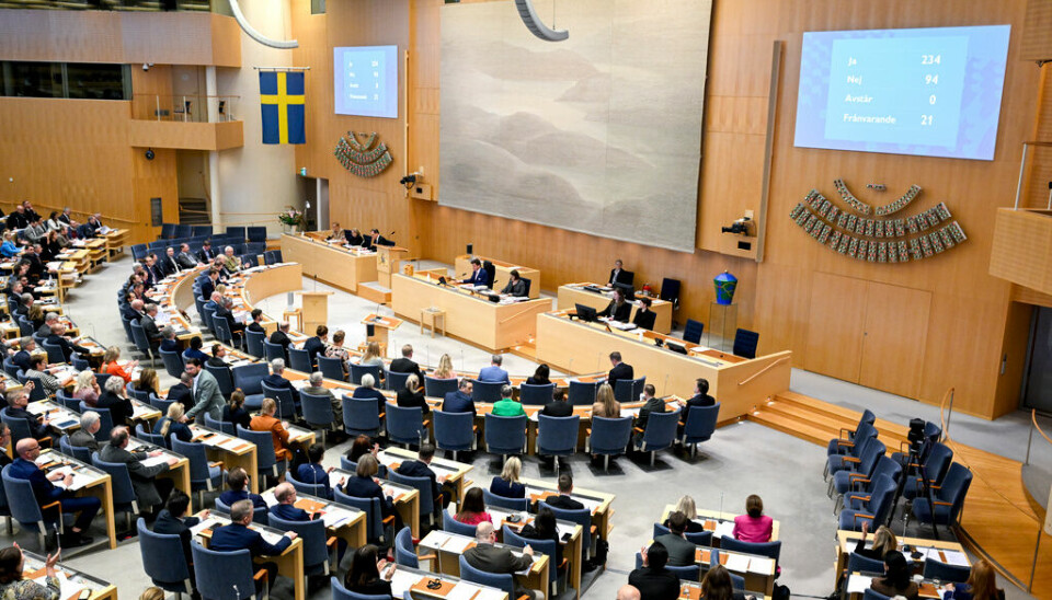 Riksdagen har än tydligare stärkt Svenska kyrkan som ett privilegierat trossamfund.