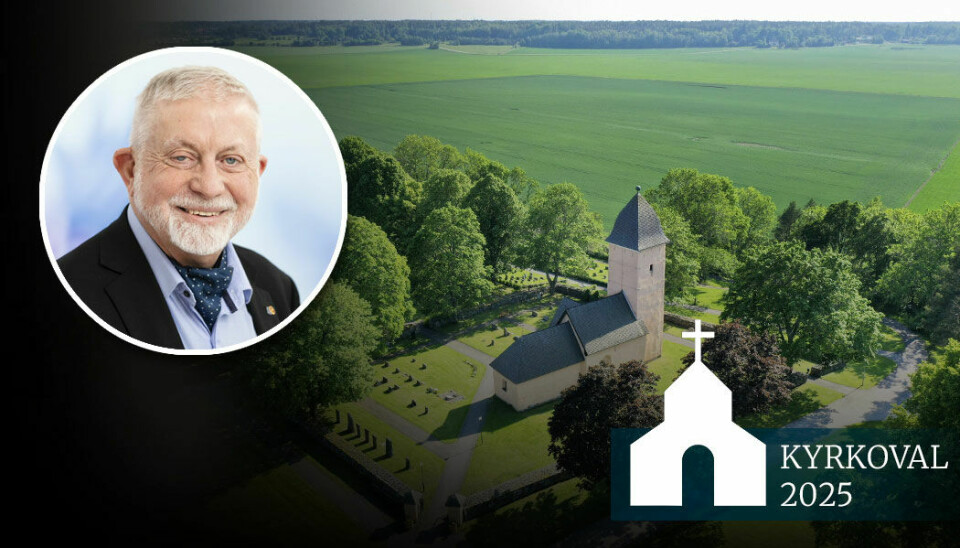 Det är ett starkt hot mot kulturutbudet när ateistiska organisationer uppmanar människor att gå ur kyrkan för att spara pengar, skriver Agne Furingsten. Kyrka i grönt landskap.