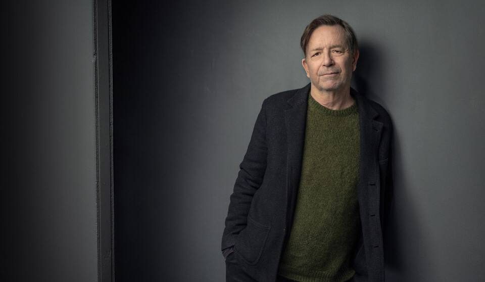 ”Jag tror nog att jag redan från början haft ganska klart för mig hur världen ser ut och hur jag kan beskriva den på ett meningsfullt sätt. Och det behöver jag ingen lära eller Gud för”, säger författaren Steve Sem-Sandberg.