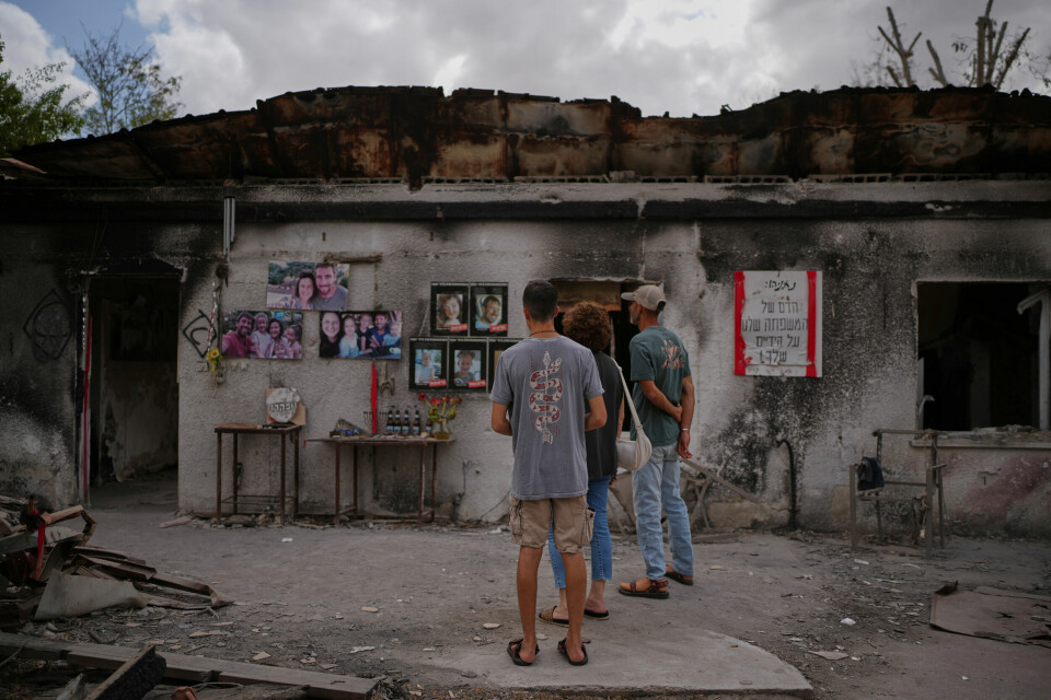 Qozoq seks dada va qizi Ogil mat bilan jinsiy aloqa video